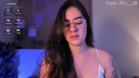 Snapshot of ally_addams chatting on 02/22/25, 03:34 Ally online show from 02/22/25, 03:34