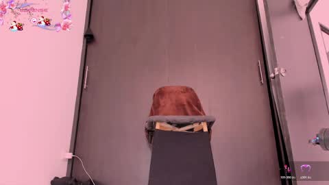 NEW VIDEOS IN MY PROFILE online show from 05/03/26, 05:19
