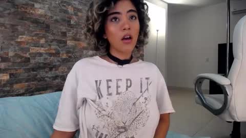 ally_summer online show from 01/02/25, 12:34