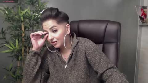         online show from 02/17/25, 12:21