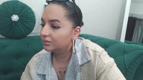 Snapshot of allyiah chatting on 04/18/26, 04:44 online show from 04/18/26, 04:44