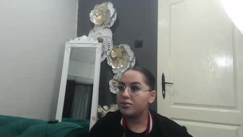Snapshot of allyiah chatting on 05/05/26, 07:11 online show from 05/05/26, 07:11