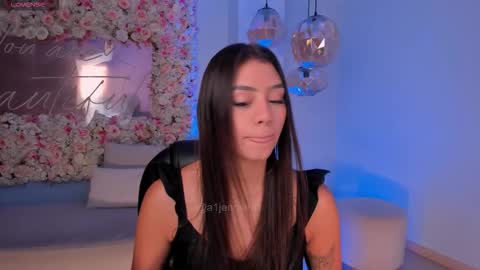 Alisson online show from 11/22/25, 10:14