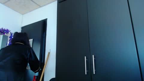 Snapshot of allyson_collins_ chatting on 01/15/25, 07:37 Allyson collins online show from 01/15/25, 07:37