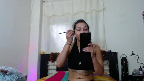 Snapshot of allyson_collins_ chatting on 02/24/25, 08:14 Allyson collins online show from 02/24/25, 08:14