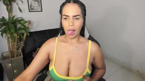 allyssann online show from 02/25/26, 01:59