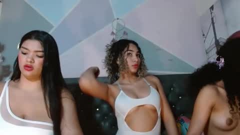 Snapshot of alma_meza chatting on 10/13/25, 08:53 alma_meza online show from 10/13/25, 08:53