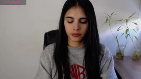 Arhantxa online show from 03/08/25, 01:25