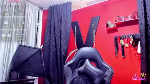 Snapshot of almazz_ chatting on 07/20/26, 10:39 Santy online show from 07/20/26, 10:39