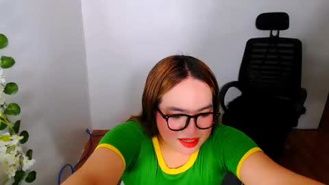 Almira online show from 11/07/25, 07:41