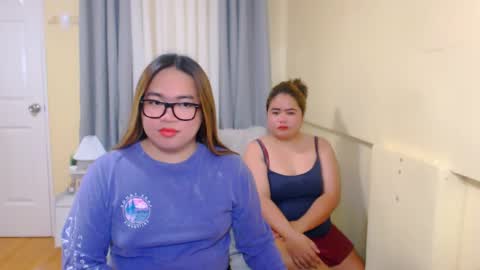 Almira online show from 04/23/26, 02:13