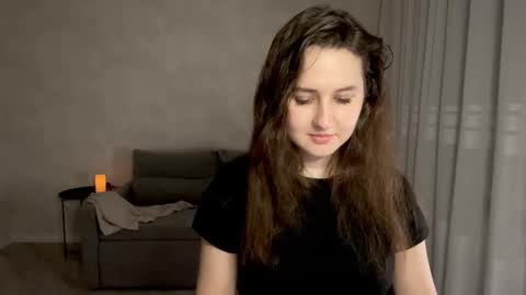 Anna online show from 10/23/25, 07:45