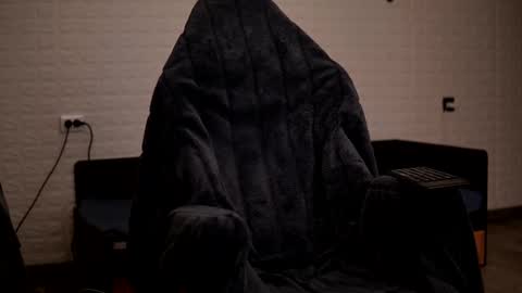 Snapshot of almostsunsetderek chatting on 02/11/25, 06:30 AlmostDerekSunset online show from 02/11/25, 06:30