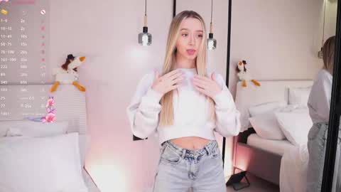 Lia online show from 05/22/26, 03:13