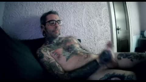 Aloe online show from 11/18/25, 06:56