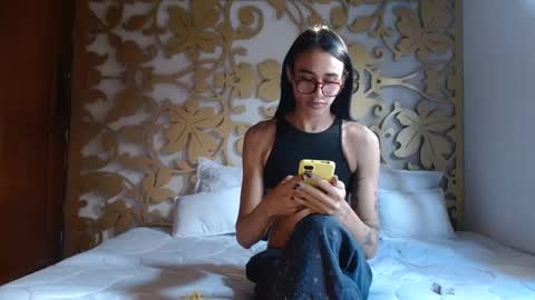 Snapshot of alogenotwink chatting on 10/03/25, 12:13 STEPHAN online show from 10/03/25, 12:13