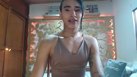 Snapshot of alogenotwink chatting on 12/15/25, 12:20 STEPHAN online show from 12/15/25, 12:20