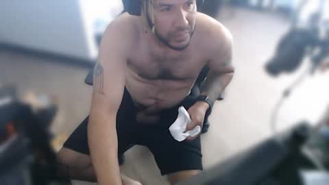 Snapshot of aloha_king chatting on 03/06/25, 10:36 simplyfaded online show from 03/06/25, 10:36