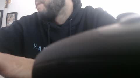 Snapshot of aloha_king chatting on 03/22/26, 11:41 simplyfaded online show from 03/22/26, 11:41