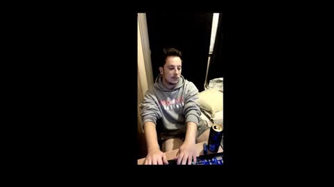 Snapshot of alolanmonke chatting on 10/11/25, 11:47 alolanmonke online show from 10/11/25, 11:47