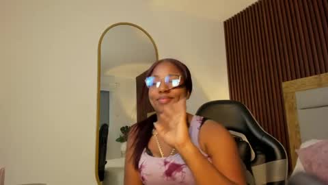 A L O N D R A online show from 05/26/26, 02:18