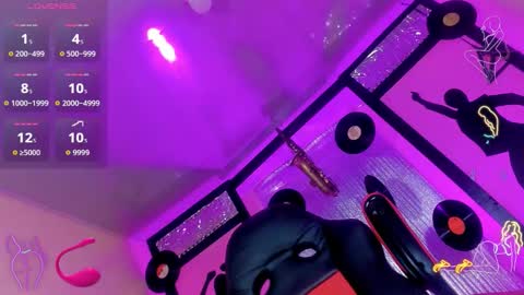 alondra_campbell online show from 11/12/25, 03:07