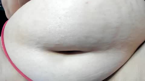 Snapshot of alondra_zaens chatting on 06/27/26, 12:22 Alondra online show from 06/27/26, 12:22