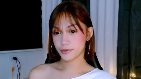 Alondra online show from 06/29/26, 10:32