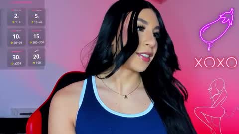 Hazel Bowie online show from 10/23/25, 02:11