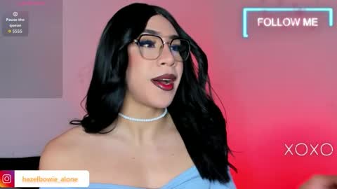 Hazel Bowie online show from 12/01/25, 03:11