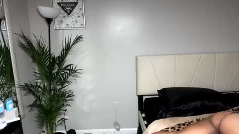 alongcamelexy online show from 10/09/25, 04:43