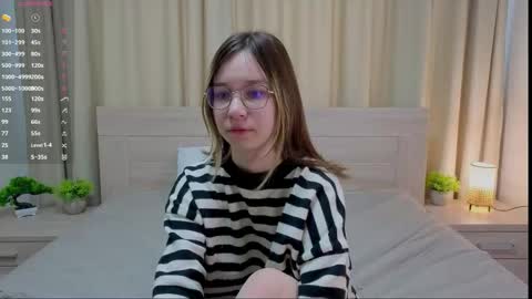 Snapshot of aloreanna chatting on 03/03/26, 05:57 Alorenna online show from 03/03/26, 05:57