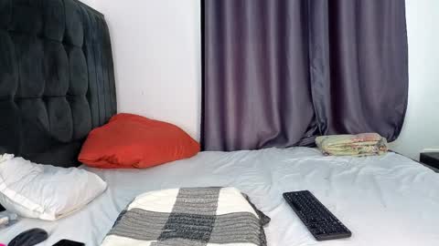 alotta_titties online show from 04/03/26, 08:23