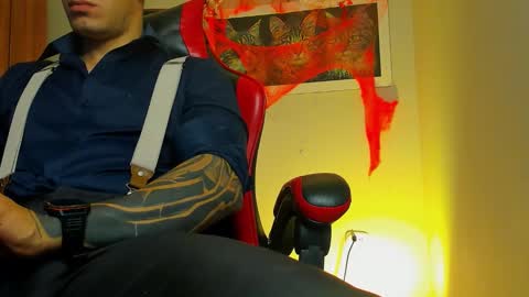 alpha_dominus_ online show from 11/02/25, 04:37