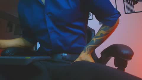 alpha_dominus_ online show from 05/27/26, 07:05