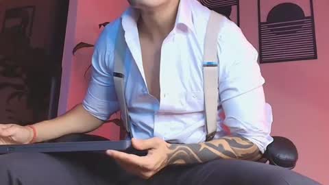 Snapshot of alpha_dominus_ chatting on 06/20/26, 04:37 alpha_dominus_ online show from 06/20/26, 04:37