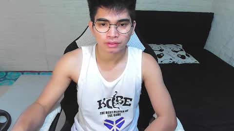 Angelo online show from 11/20/25, 04:01
