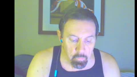 Snapshot of alphablue_wolf1295 chatting on 09/25/25, 09:02 alphablue_wolf1295 online show from 09/25/25, 09:02