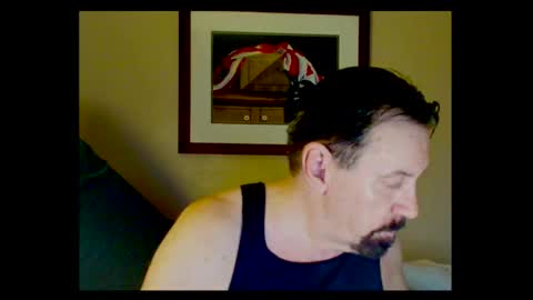 Snapshot of alphablue_wolf1295 chatting on 10/07/25, 08:44 alphablue_wolf1295 online show from 10/07/25, 08:44