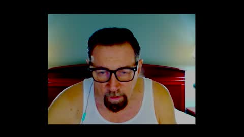 Snapshot of alphablue_wolf1295 chatting on 12/20/25, 09:00 alphablue_wolf1295 online show from 12/20/25, 09:00