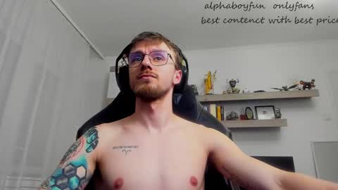 Snapshot of alphaboyfun chatting on 02/20/26, 06:30 Andi online show from 02/20/26, 06:30