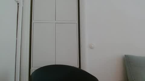 alphahung23 online show from 11/05/25, 10:04