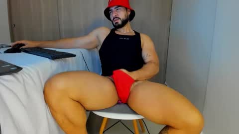 Snapshot of alphapulsex chatting on 11/13/25, 12:48 alphapulsex online show from 11/13/25, 12:48