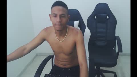 alphas_latins online show from 03/28/26, 07:02