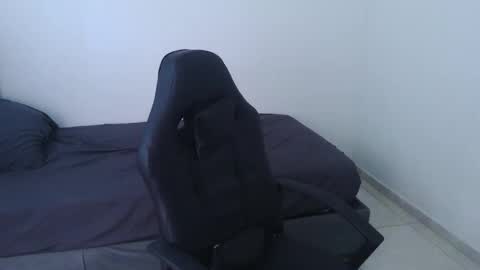 alphas_latins online show from 05/22/26, 06:02
