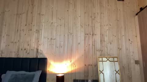 Jhonny online show from 03/17/26, 04:39