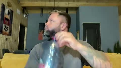 Jhonny online show from 07/07/26, 02:14