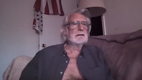 AlphaUniform online show from 01/31/25, 01:45