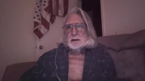 AlphaUniform online show from 03/22/26, 11:02