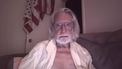 AlphaUniform online show from 08/01/26, 07:07